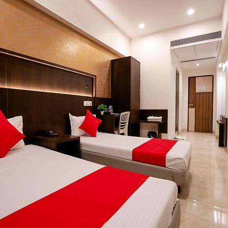 Hotel Grand Seasons- Νάβι Μουμπάι Εξωτερικό φωτογραφία